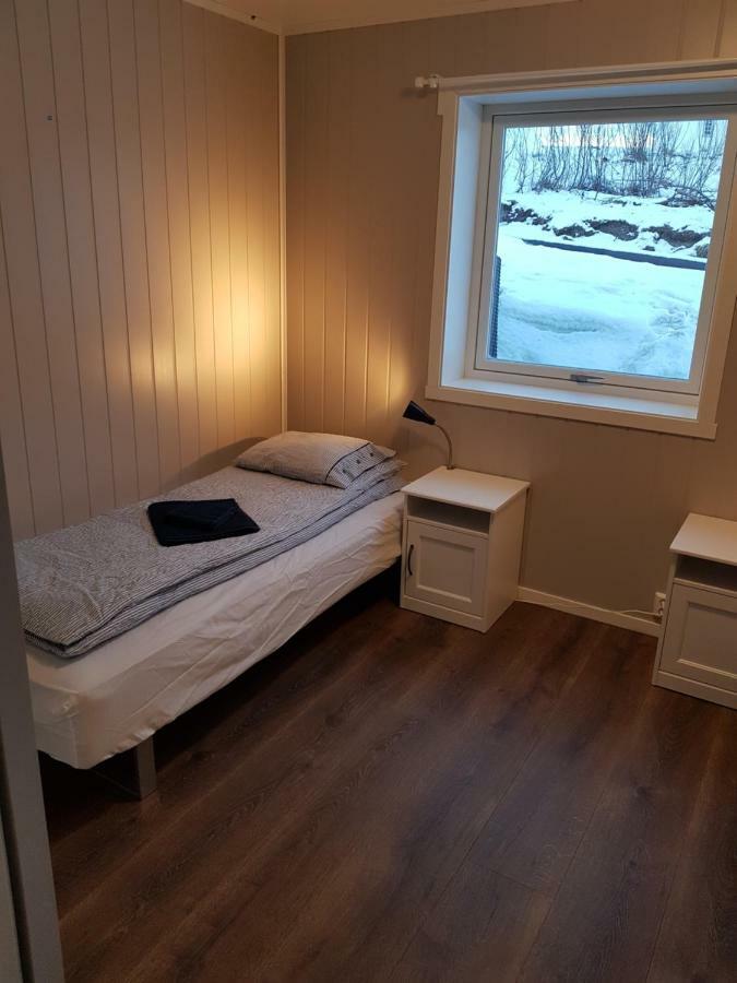 Sjursnes Fjordferie Apartment ภายนอก รูปภาพ