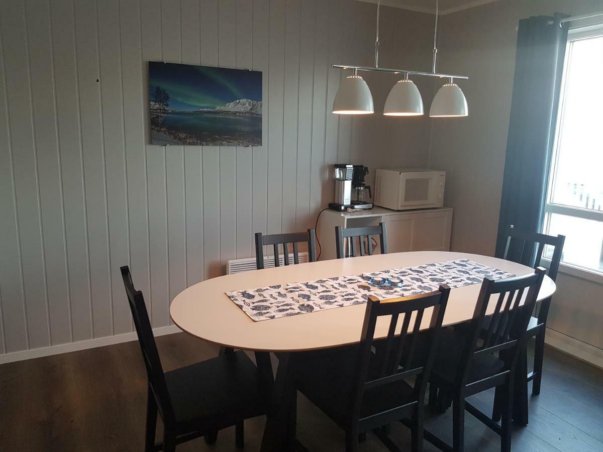 Sjursnes Fjordferie Apartment ภายนอก รูปภาพ
